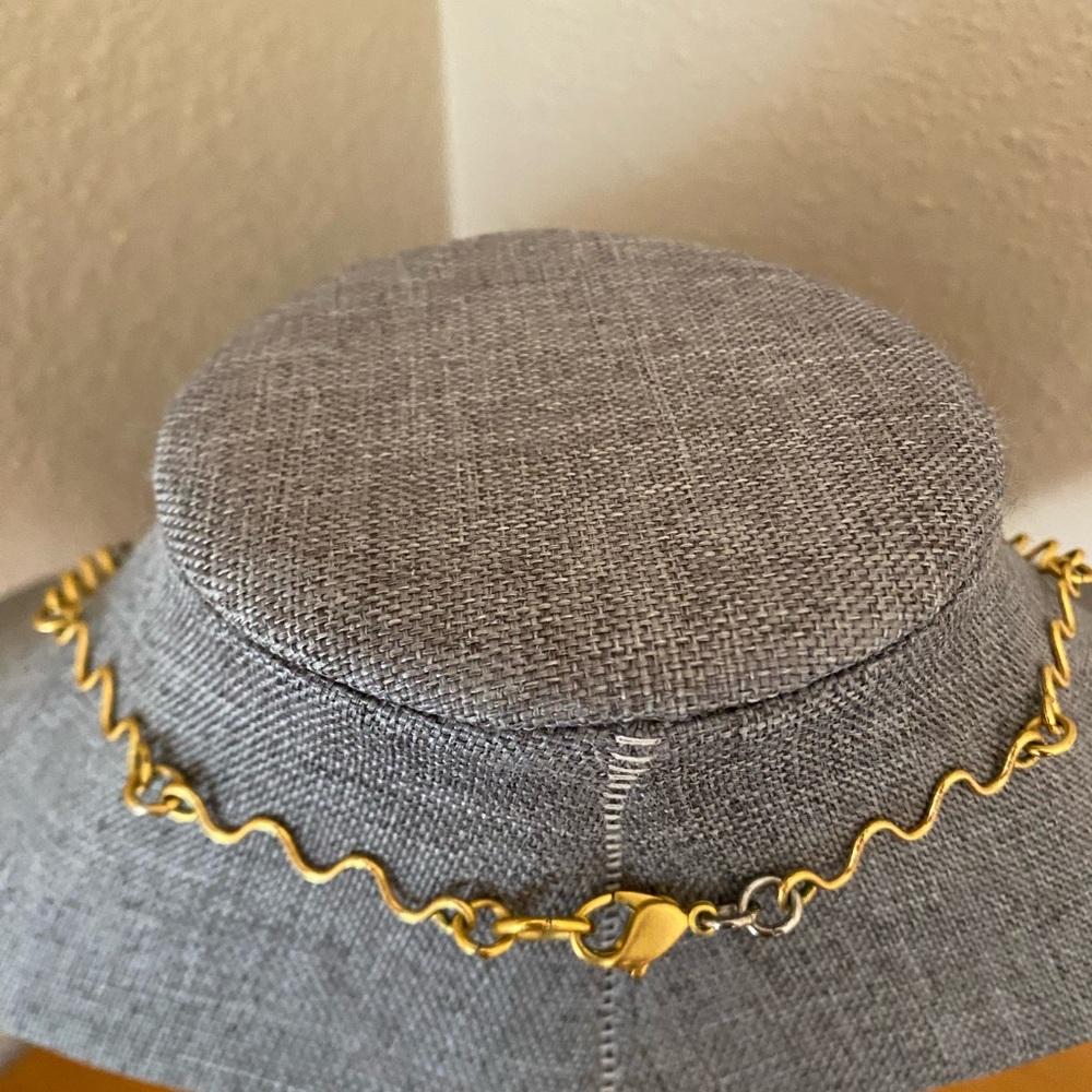 Vintage Two-Tone Spiral Necklace | Gold & Silver Tone Artisan Wire Link | 25” - Picture 4 of 6